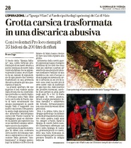 13-03-2013 Grotta carsica trasformata in una discarica abusiva.